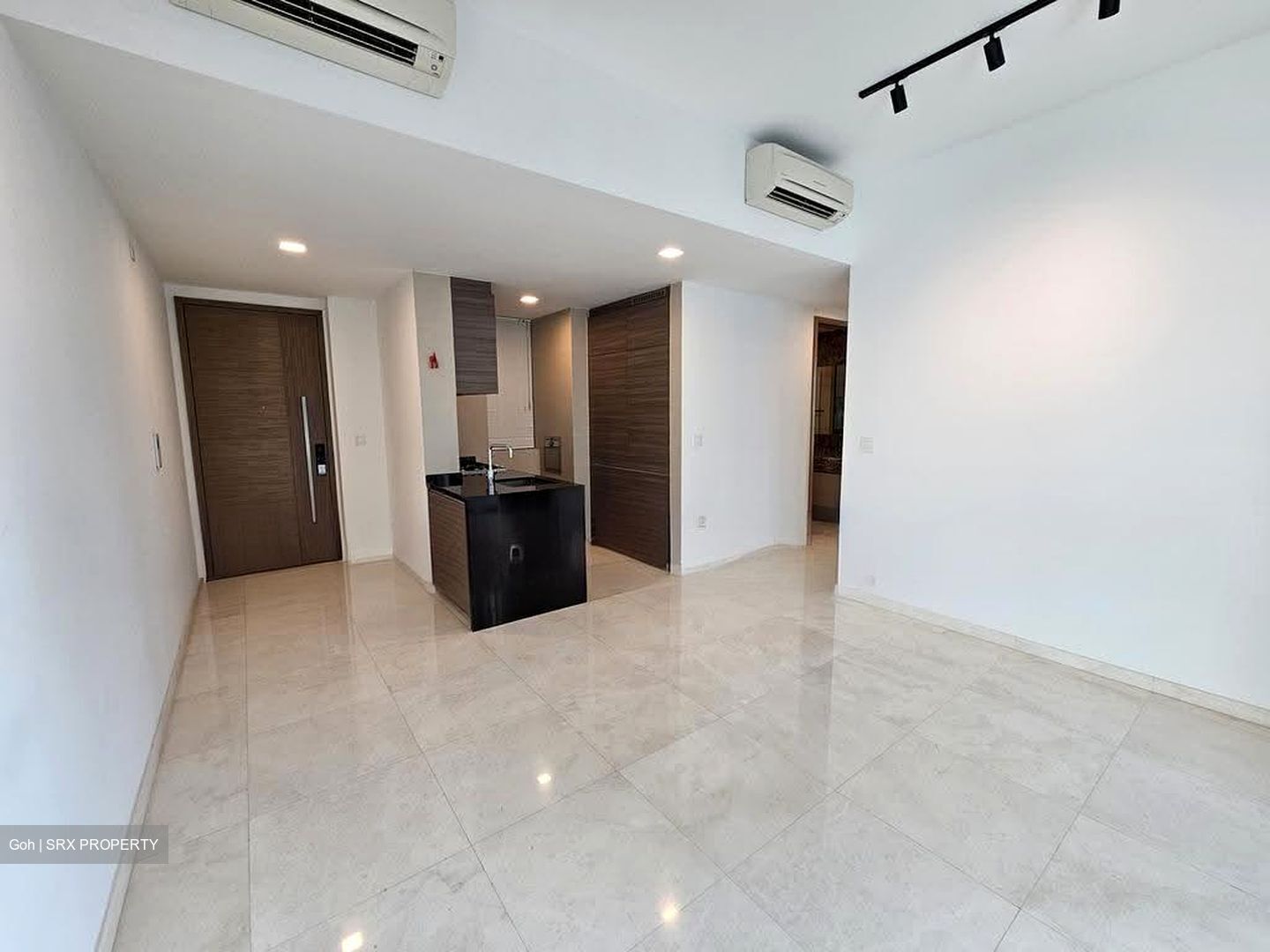 8 Saint Thomas (D9), Condominium #613586781